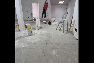 Spațiu comercial, de 250 mp, în Central - 4