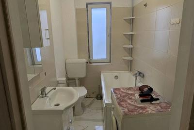 Apartament cu 2 camere decomandat în 22 Decembrie 1989 - 5