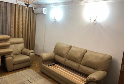 Apartament cu 3 camere decomandat în Central - 2