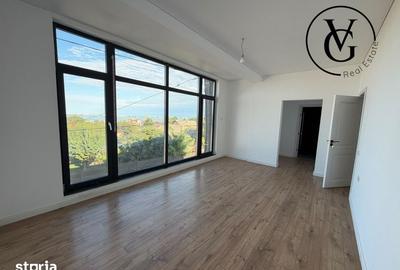 Casă cu 4 camere cu Teren 300 Mp în Central