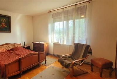 Casă individuală cu 8 camere cu Teren 705 Mp în Central - 12