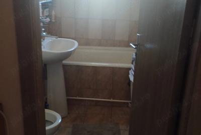 Apartament cu 2 camere decomandat în Anda