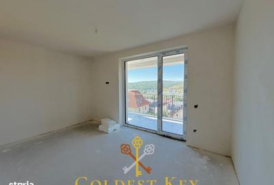 Apartament cu 3 camere în Baciu