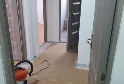 Apartament cu 2 camere decomandat în Podgoria