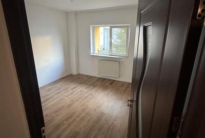 Apartament cu 4 camere decomandat în Obcini - 2
