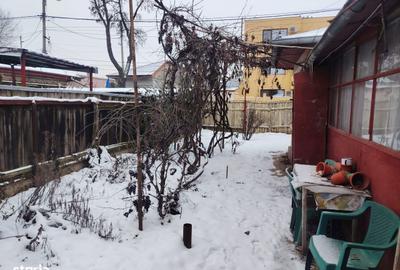 Casă cu 3 camere cu Canalizare în Andronache - 6