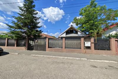 Casă cu 3 camere în Mircea-Vodă - 1