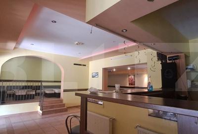 Casă cu 5 camere cu Teren 200 Mp în Agăș - 11