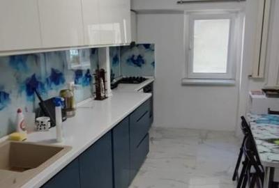 Apartament cu 3 camere decomandat, mobilat în Dacia - 1