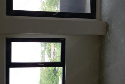 Apartament cu 2 camere semidecomandat în Lazu - 2