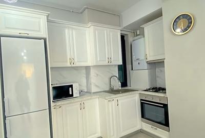 Apartament cu 2 camere decomandat, mobilat în Universitate