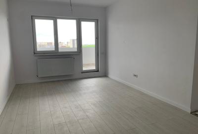 Apartament cu 2 camere nedecomandat în Berceni