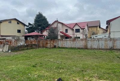 Teren de 1462 mp, în Central