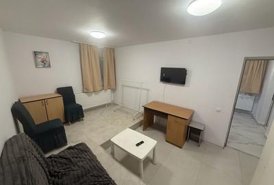 Casă cu 2 camere decomandat în Central - 1