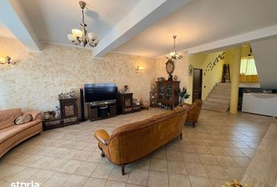 Casă cu 6 camere cu Teren 600 Mp în Bordei - 14