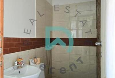 Casă individuală cu 12 camere cu Canalizare în Ultracentral - 20
