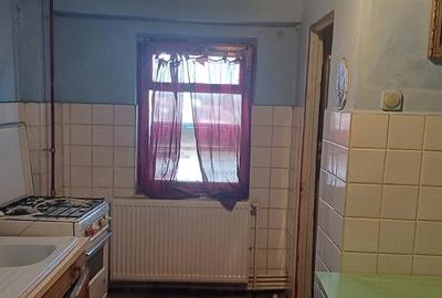 Apartament cu 2 camere decomandat în Ultracentral