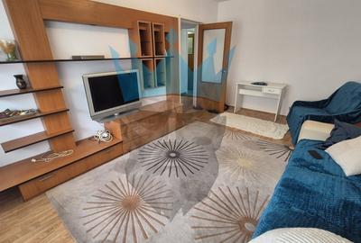 Apartament cu 3 camere decomandat, mobilat în Drumul Taberei