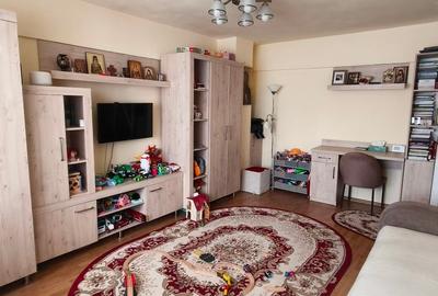 Apartament cu 2 camere decomandat în Vest - 3