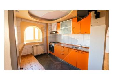 Apartament cu 2 camere decomandat în Sebastian - 2
