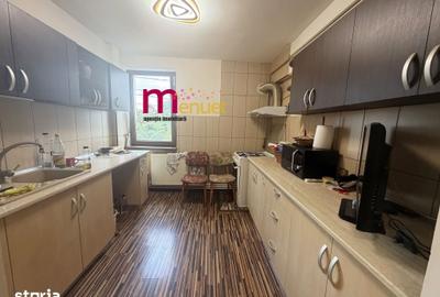 Apartament cu 3 camere în Central