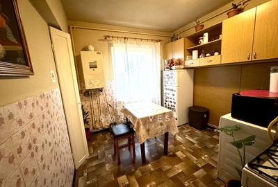 Apartament cu 2 camere semidecomandat, mobilat în Botizului - 7