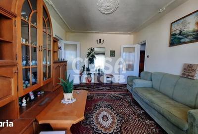 Apartament cu 2 camere semidecomandat în Micro 6