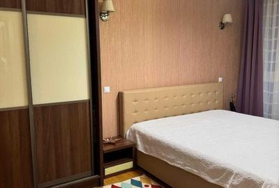 Apartament cu 3 camere decomandat în Văcăresti - 7
