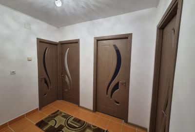 Apartament cu 2 camere decomandat în Triaj - 5
