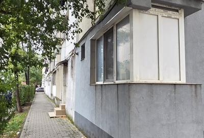 Garsonieră semidecomandată în Nicolina