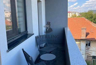 Apartament cu 2 camere semidecomandat, mobilat în 1 Mai