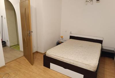 Apartament cu 2 camere în Florilor