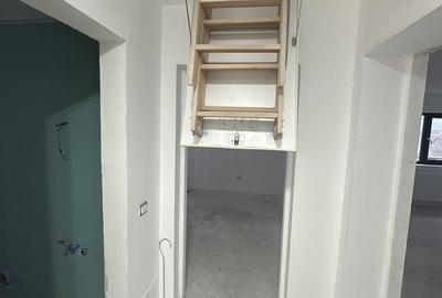 Casă cu 5 camere cu Teren 830 Mp în Exterior Vest - 3