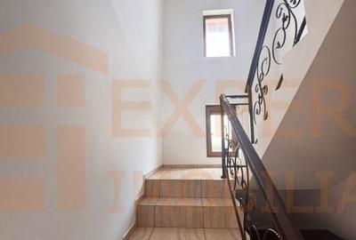 Casă cu 4 camere cu Teren 300 Mp în Agigea - 4