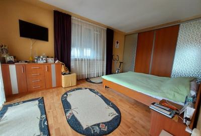 Casă individuală cu 5 camere cu Garaj în Central - 4