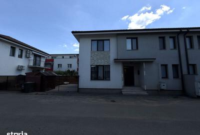 Casă cu 4 camere cu Teren 218 Mp în Florești