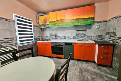 Apartament cu 2 camere semidecomandat în Soarelui