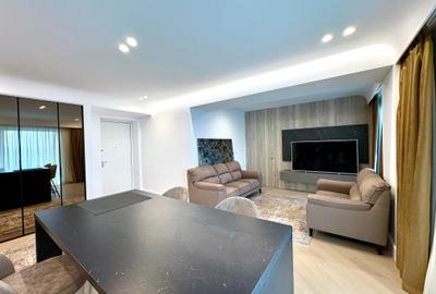 Apartament cu 4 camere semidecomandat, mobilat în Pipera