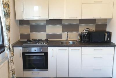 Apartament cu 2 camere decomandat în Găvana - 4