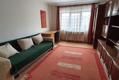 Apartament cu 3 camere decomandat în Nufărul - 5