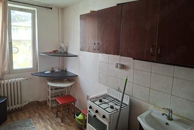 Garsonieră decomandată în Medicină - 2