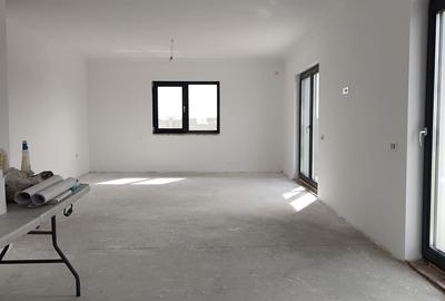 Casă cu 4 camere cu Teren 500 Mp în Săbăreni - 13