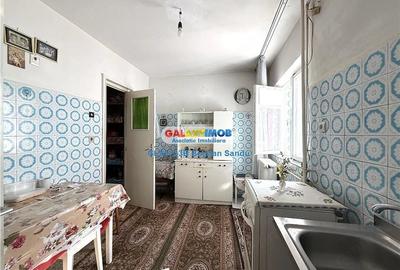 Apartament cu 2 camere decomandat în Lujerului