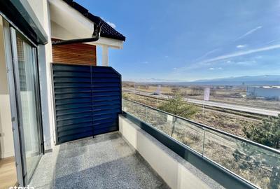 Apartament cu 3 camere, mobilat în Cristian