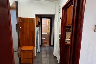 Apartament cu 2 camere decomandat, mobilat în Drumul Taberei