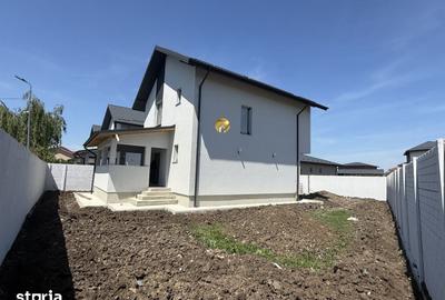 Casă cu 4 camere cu Teren 400 Mp în Central