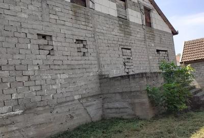 Casă cu 4 camere în Mândruloc - 4