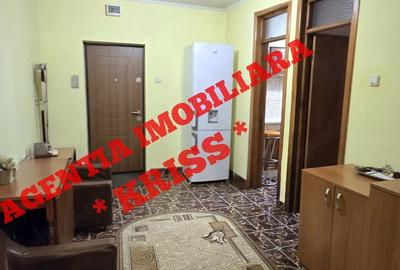 Apartament cu 2 camere decomandat în Eremia
