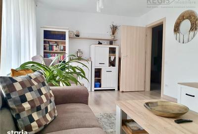Apartament cu 3 camere decomandat în Astra