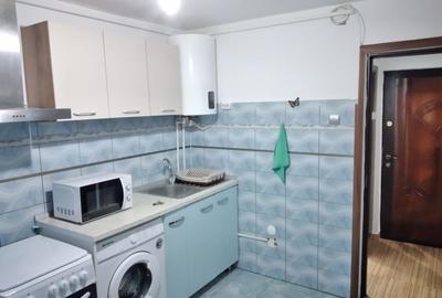 Garsonieră decomandată în Central